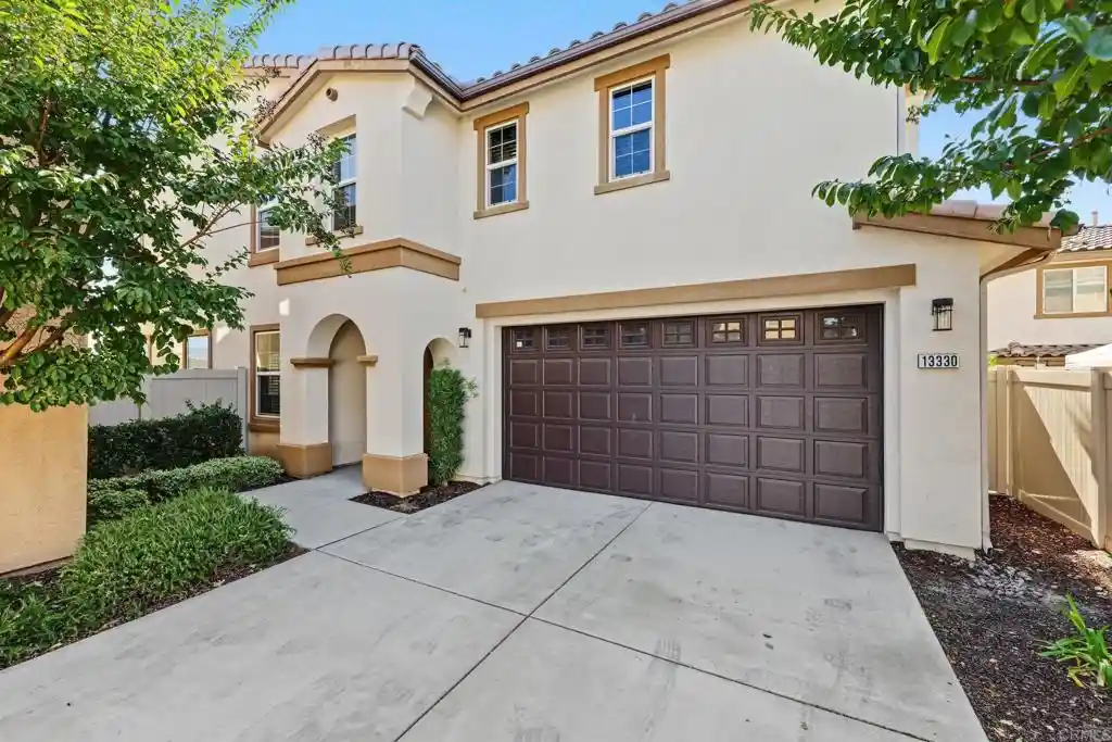 Single family home for sale at 13330 Cuyamaca Vista Dr, Lakeside, CA 92040 | MLS# PTP2607749