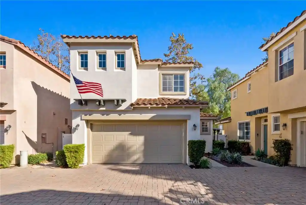 Condo for sale at 230 Las Flores, Aliso Viejo, CA 92656 | MLS# OC26223271