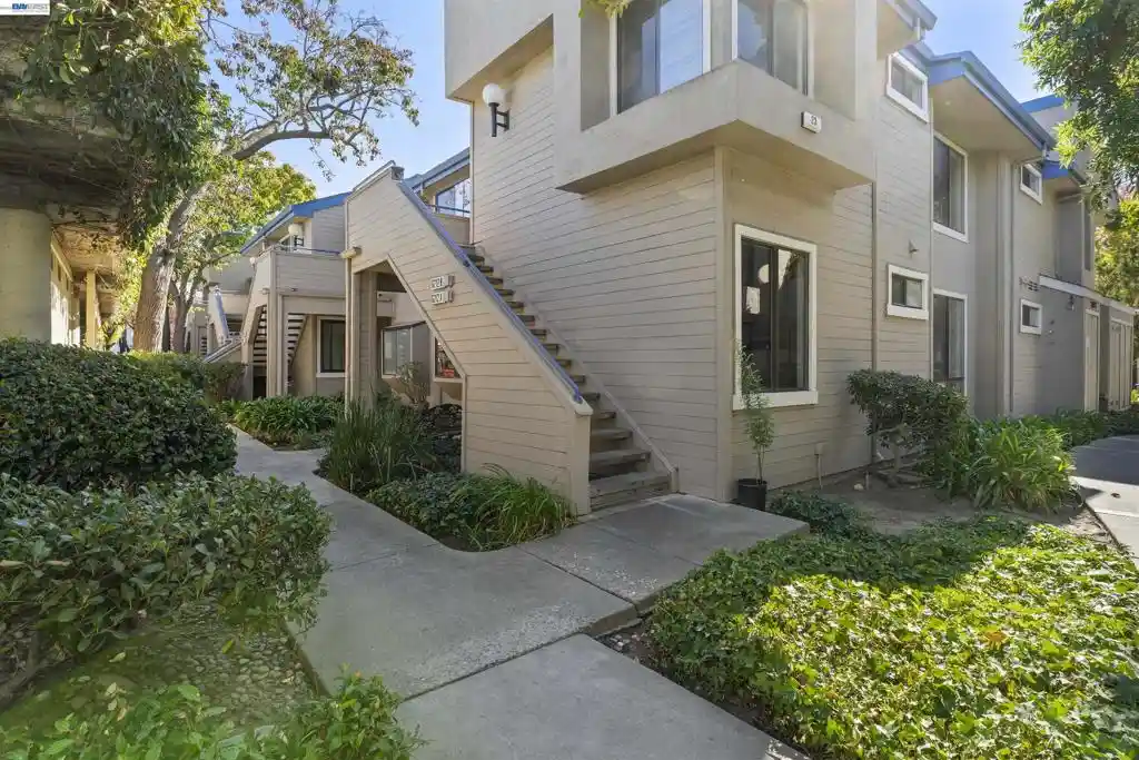 Condo for sale at 6212 Buena Vista Dr #A, Newark, CA 94560 | MLS# 41151318