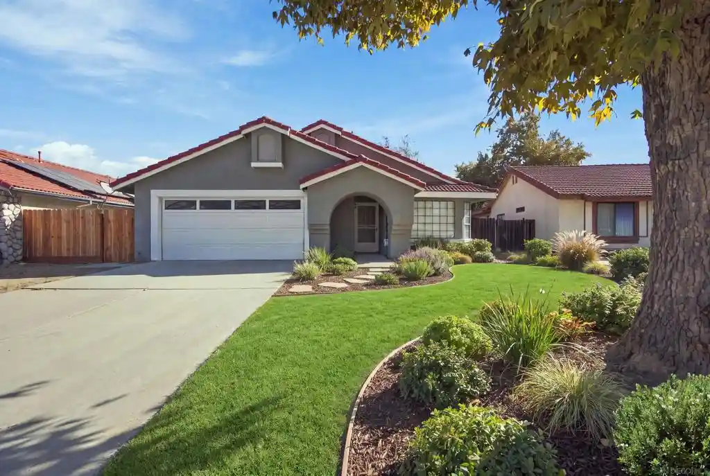 Photo 1 of Sale Pending at 444 Madrid, Hemet, CA 92545 | MLS# 260024949SD | Listing updated on 2026-10-29
