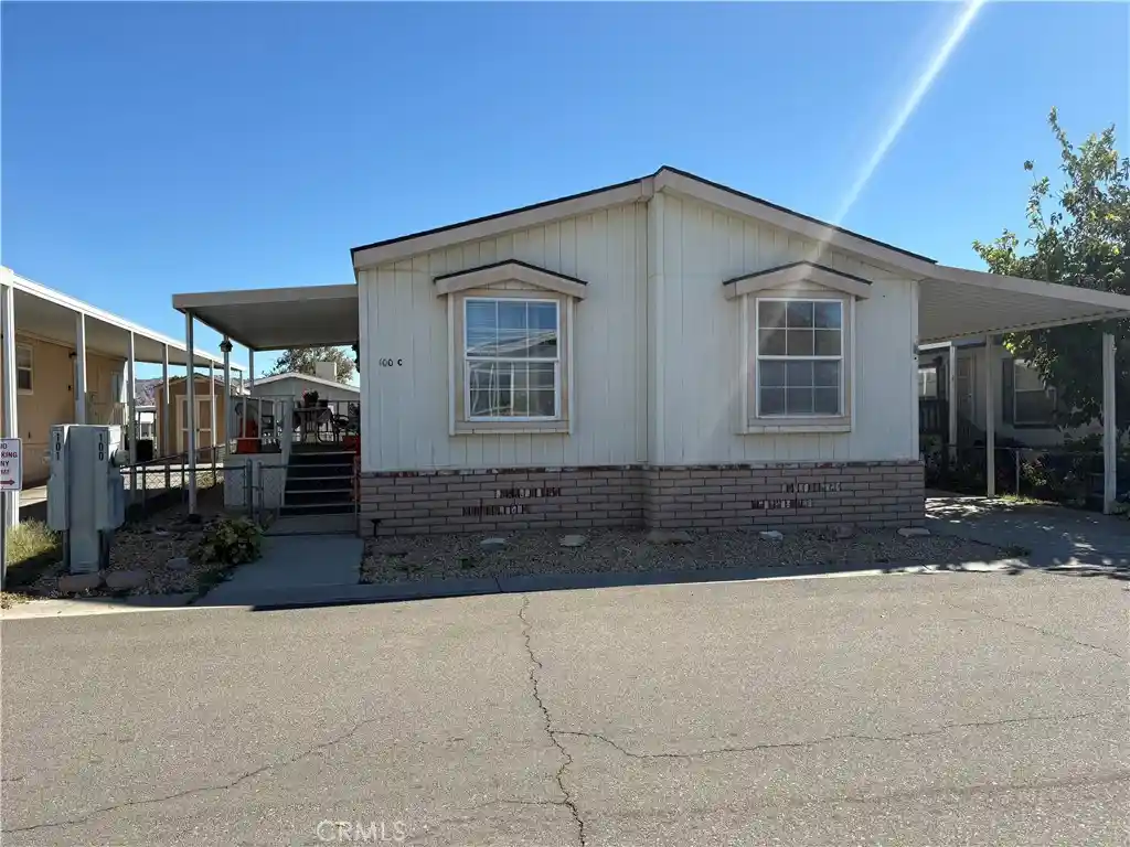 Photo 1 of Manufactured home for sale at 20843 Waalew Rd #100, Apple Valley, CA 92307 | MLS# HD26224096 | Listing updated on 2026-10-22