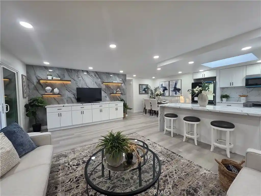 Photo 1 of Condo for sale at 644 Avenida Sevilla #Q, Laguna Woods, CA 92637 | MLS# OC26223104 | Listing updated on 2026-10-29