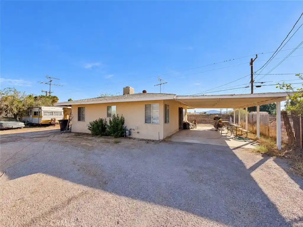 Photo 1 of Sale Pending at 656 North 6th, Blythe, CA 92225 | MLS# SW26223040 | Listing updated on 2026-10-28