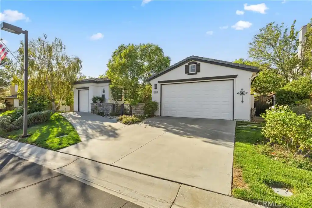 Photo 1 of Single family home for sale at 22823 Banbury Ct, Murrieta, CA 92562 | MLS# SW26220081 | Listing updated on 2026-10-24