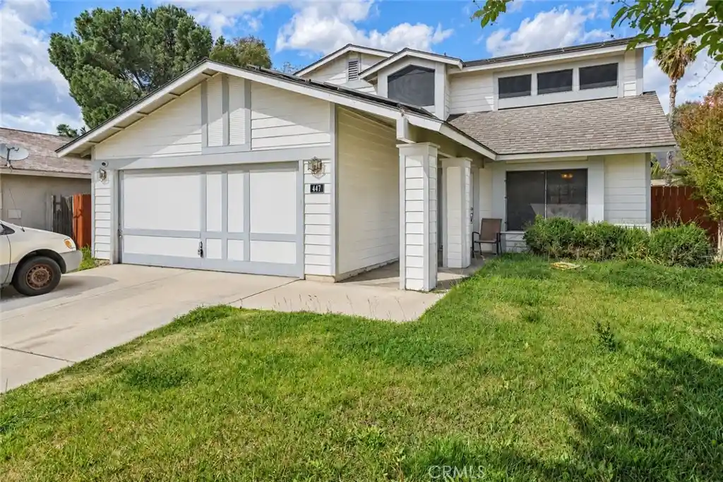 Photo 1 of Single family home for sale at 447 Westminister Dr, San Jacinto, CA 92583 | MLS# SR26224308 | Listing updated on 2026-10-17