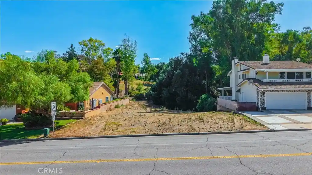 Photo 1 of Land for sale at 23377 Continental Dr, Canyon Lake, CA 92587 | MLS# SW26222320 | Listing updated on 2026-10-15