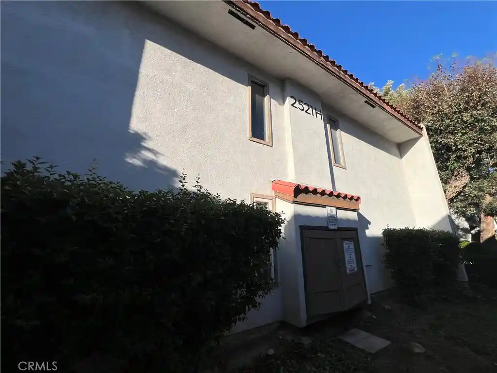 Photo 1 of Condo for sale at 2521 W Sunflower Ave #H11, Santa Ana, CA 92704 | MLS# RS26224412 | Listing updated on 2026-10-16