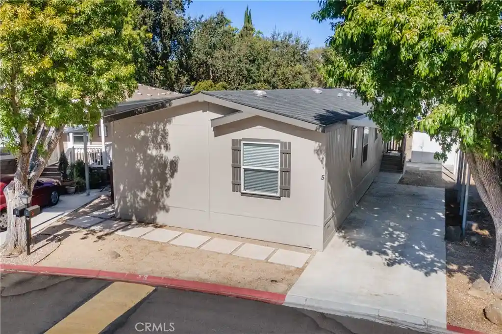 Photo 1 of Manufactured home for sale at 5 Via Robles #5, Paso Robles, CA 93446 | MLS# NS26222375 | Listing updated on 2026-10-28