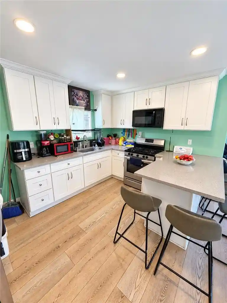 Manufactured home for sale at 329 S Harbor Blvd #70, Santa Ana, CA 92704 | MLS# PW26224570