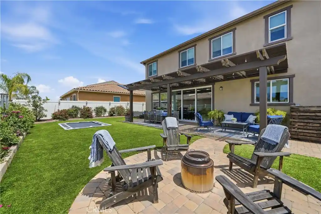 Photo 1 of Single family home for sale at 34445 Burnt Pine Rd, Murrieta, CA 92563 | MLS# PW26222849 | Listing updated on 2026-10-23
