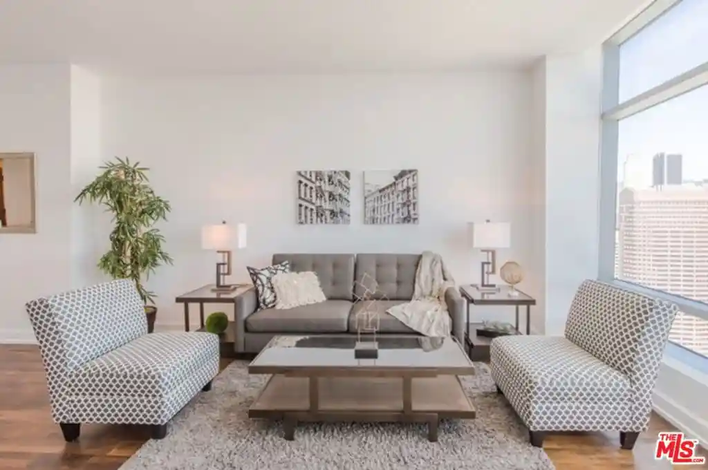 Condo for sale at 900 W Olympic Blvd #39E, Los Angeles, CA 90015 | MLS# 26101777 | Listing updated on 2026-10-23