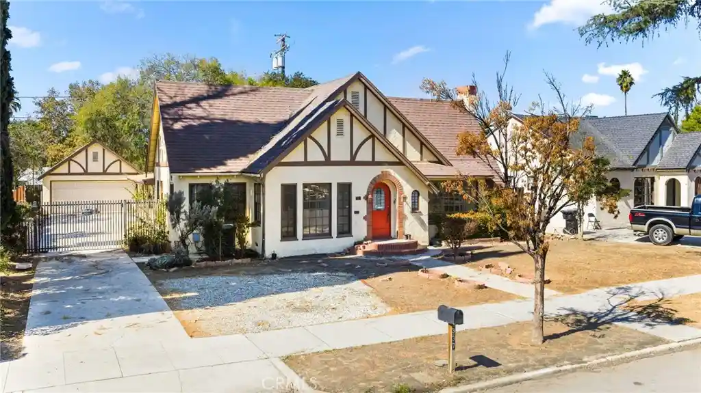Photo 1 of Single family home for sale at 337 S Harvard, Hemet, CA 92543 | MLS# IV26224759 | Listing updated on 2026-10-17