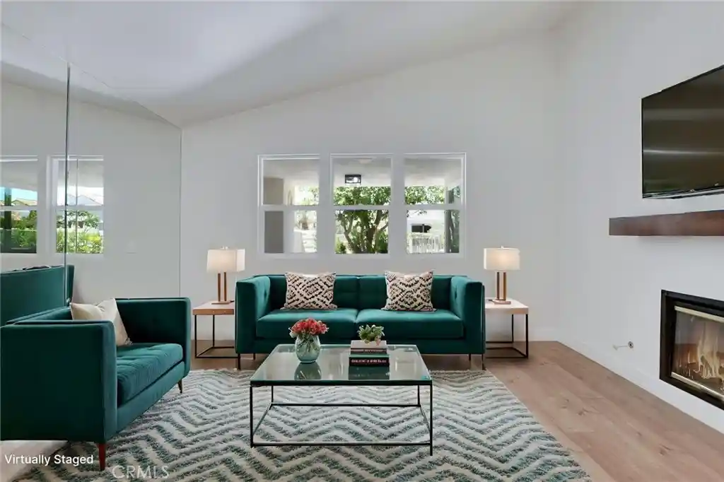 Photo 1 of Single family home for sale at 43935 Via Granada, Palm Desert, CA 92211 | MLS# PW26224961 | Listing updated on 2026-10-20