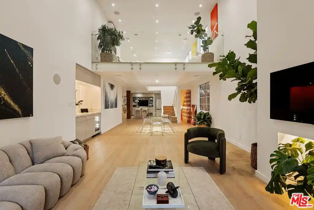 Photo 1 of Condo for sale at 1129 Larrabee St #7, West Hollywood, CA 90069 | MLS# 26102768 | Listing updated on 2026-10-28