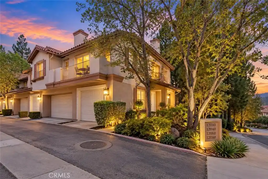 Townhouse for sale at 12080 Tivoli Park Row #1, San Diego, CA 92128 | MLS# IV26221254