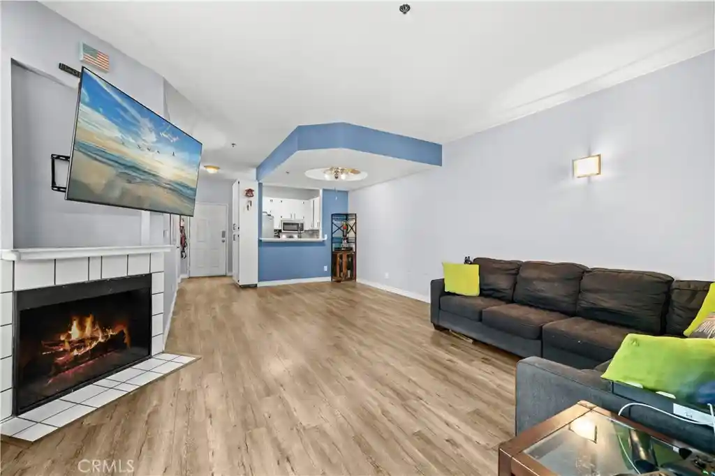 Photo 1 of Condo for sale at 535 Magnolia #419, Long Beach, CA 90802 | MLS# OC26213288 | Listing updated on 2026-10-25