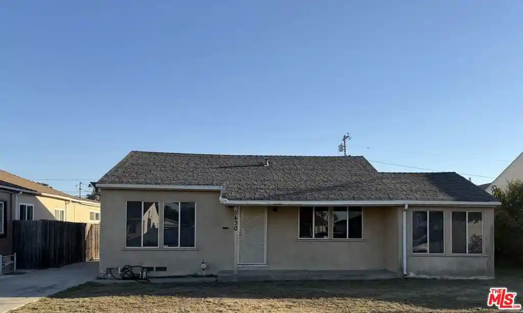 Single family home for sale at 5430 W 119th Street, Inglewood, CA 90304 | MLS# 26102886