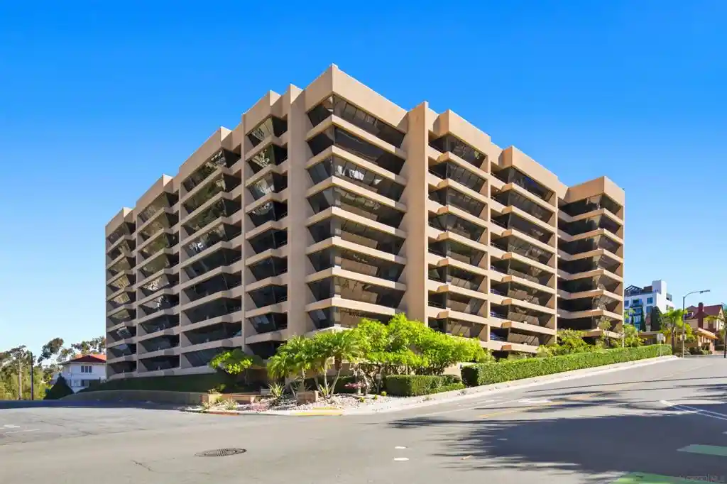 Photo 1 of Condo for sale at 230 W Laurel #204, San Diego, CA 92101 | MLS# 260025134SD | Listing updated on 2026-10-18