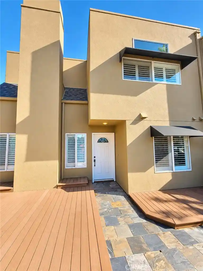 Photo 1 of Condo for sale at 21121 Aqua #273, Mission Viejo, CA 92691 | MLS# PW26225290 | Listing updated on 2026-10-25