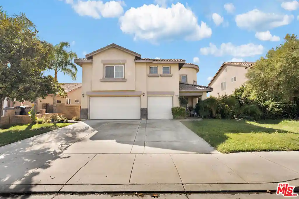 Photo 1 of Single family home for sale at 28323 Red Apple Rd, Menifee, CA 92585 | MLS# 26102602 | Listing updated on 2026-10-22