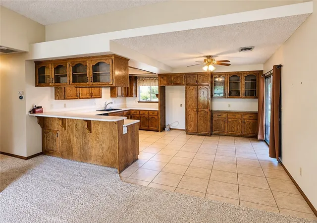 Photo 4 of Sale Pending at 21360 Minodoka Rd, Apple Valley, CA 92308 | MLS# HD26225343 | Listing updated on 2026-10-30