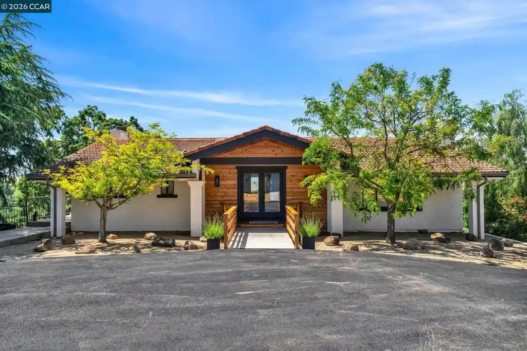 Single family home for sale at 5505 Old School Rd, Pleasanton, CA 94588 | MLS# 41151573