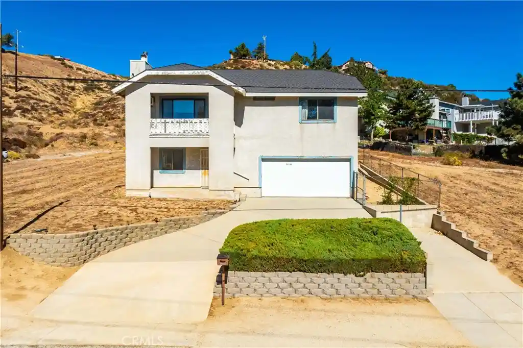 Single family home for sale at 15031 Elizabeth Lake Rd, Lake Hughes, CA 93532 | MLS# SR26225430