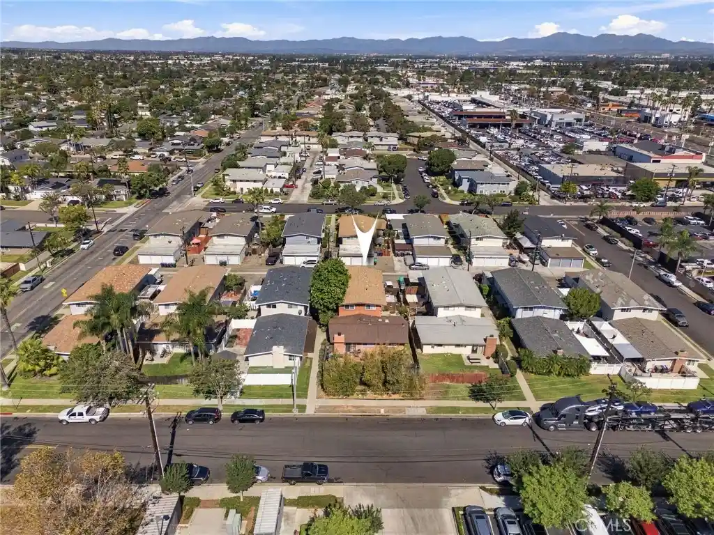 Multi family home for sale at 1544 Elm, Costa Mesa, CA 92626 | MLS# PW26224935