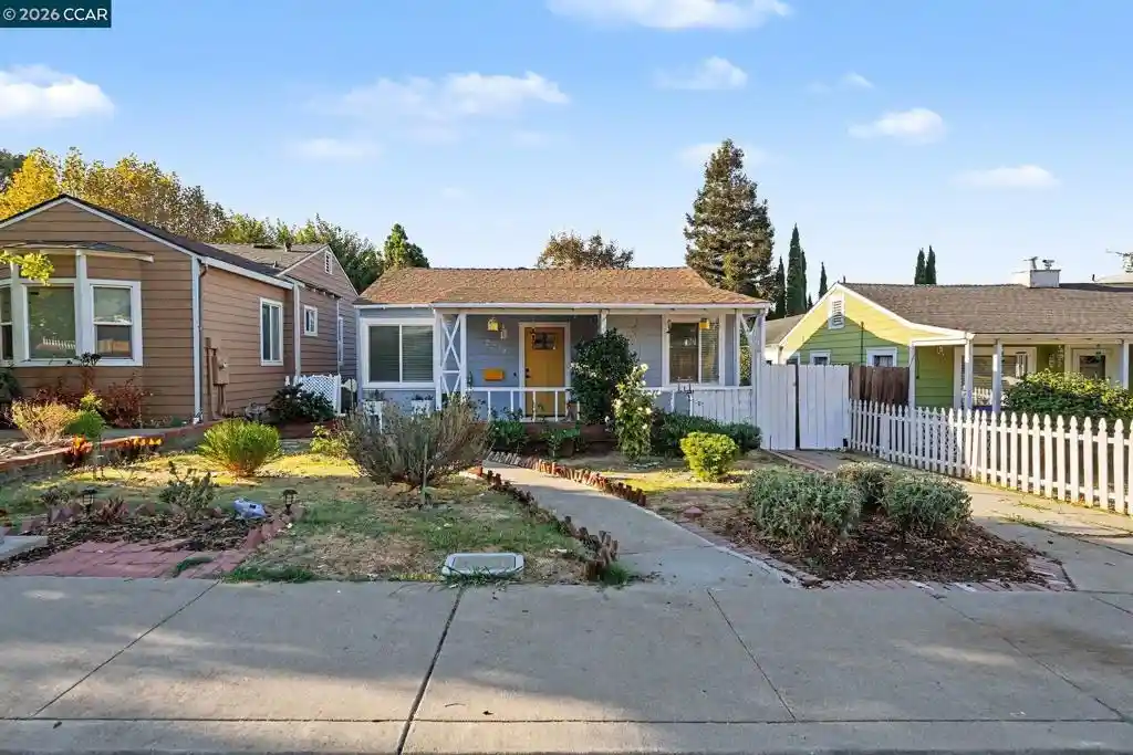 Single family home for sale at 2214 Pacheco Blvd, Martinez, CA 94553 | MLS# 41151583