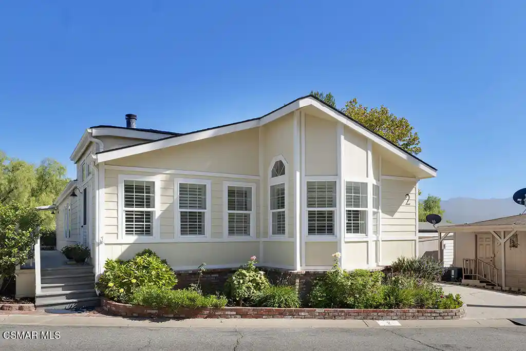 Manufactured home for sale at 2 La Lomita, Newbury Park, CA 91320 | MLS# 226004945