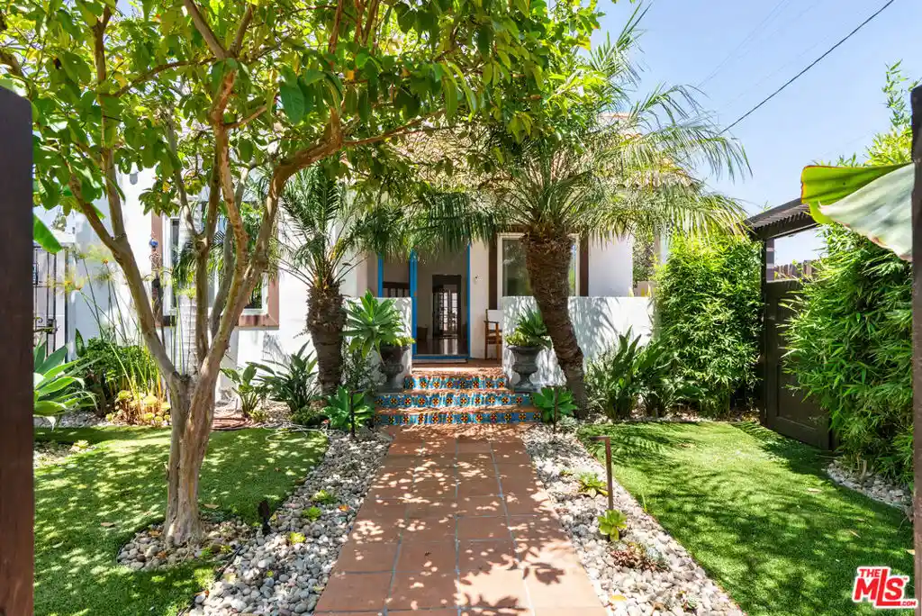Single family home for sale at 3792 Colonial Ave, Los Angeles, CA 90066 | MLS# 26102873
