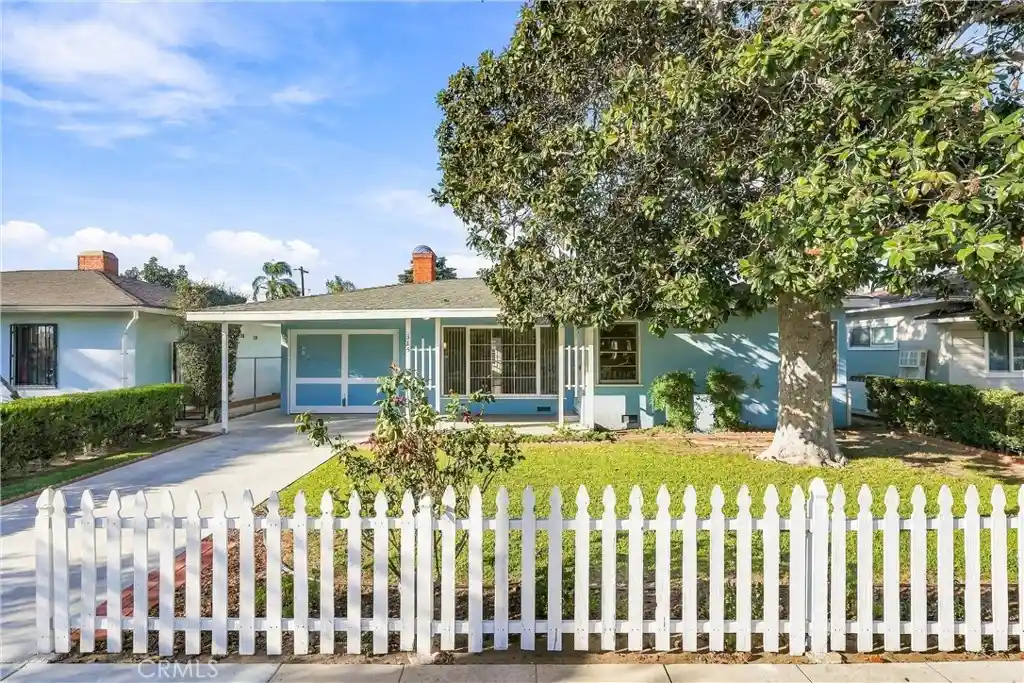 Photo 1 of Single family home for sale at 315 E North, Anaheim, CA 92805 | MLS# PW26223778 | Listing updated on 2026-10-29