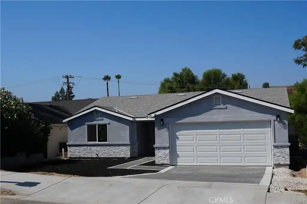 Photo 1 of Single family home for sale at 315 Davis, Lake Elsinore, CA 92530 | MLS# ND26225702 | Listing updated on 2026-10-26