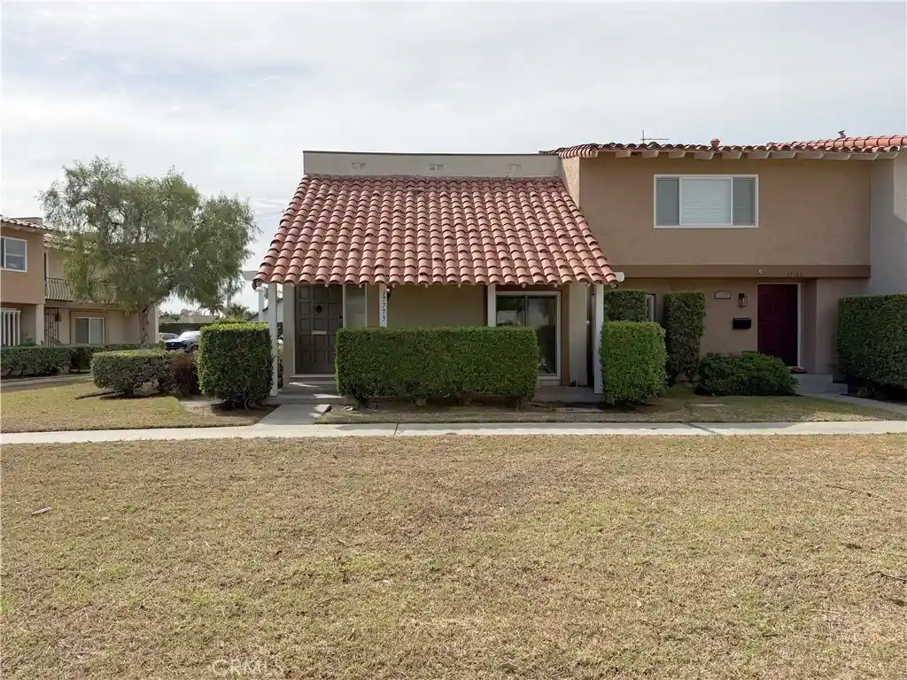 Photo 1 of Townhouse for sale at 17773 La Rosa, Fountain Valley, CA 92708 | MLS# OC26225714 | Listing updated on 2026-10-19