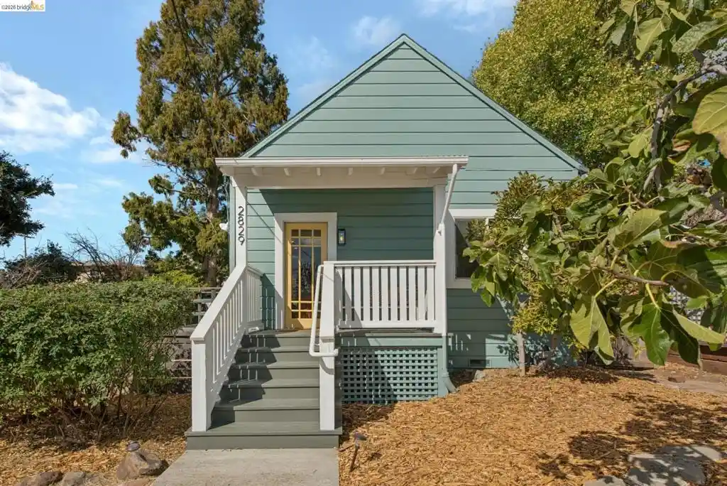 Single family home for sale at 2829 Morcom Ave, Oakland, CA 94619 | MLS# 41151627