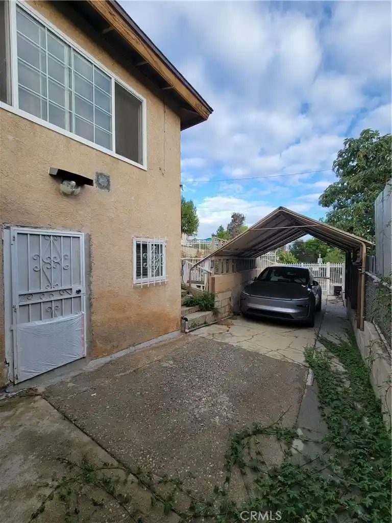 Single family home for sale at 519 N Indiana, Los Angeles, CA 90063 | MLS# SR26225783