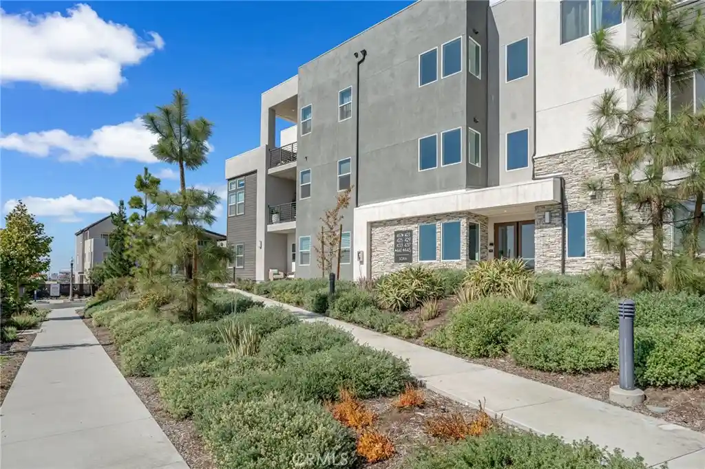Photo 1 of Condo for sale at 441 Sora, Irvine, CA 92618 | MLS# PW26225909 | Listing updated on 2026-10-20