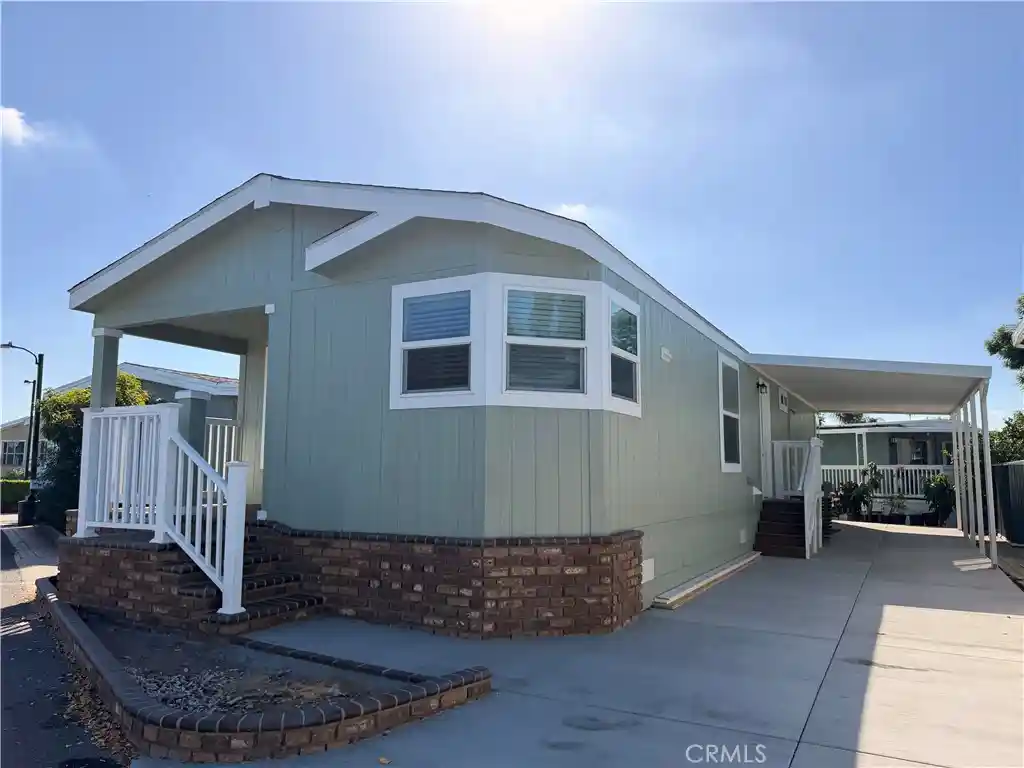 Photo 1 of Manufactured home for sale at 15352 Williams St #108, Tustin, CA 92780 | MLS# OC26218148 | Listing updated on 2026-10-25