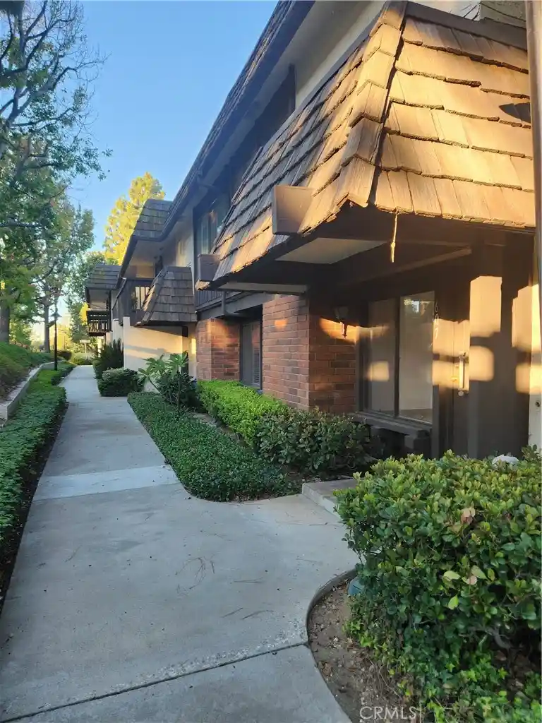Townhouse for sale at 607 Briarwood, San Dimas, CA 91773 | MLS# CV26221500