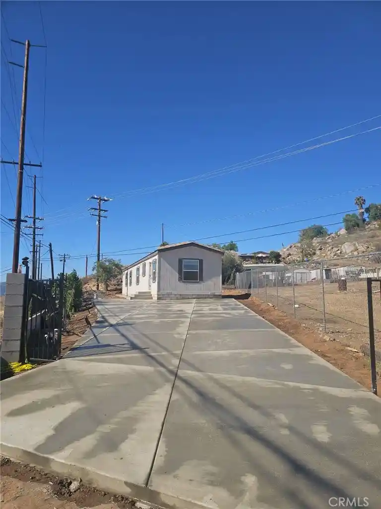 Photo 1 of Manufactured home for sale at 27735 State Hwy 74, Perris, CA 92570 | MLS# CV26226221 | Listing updated on 2026-10-21