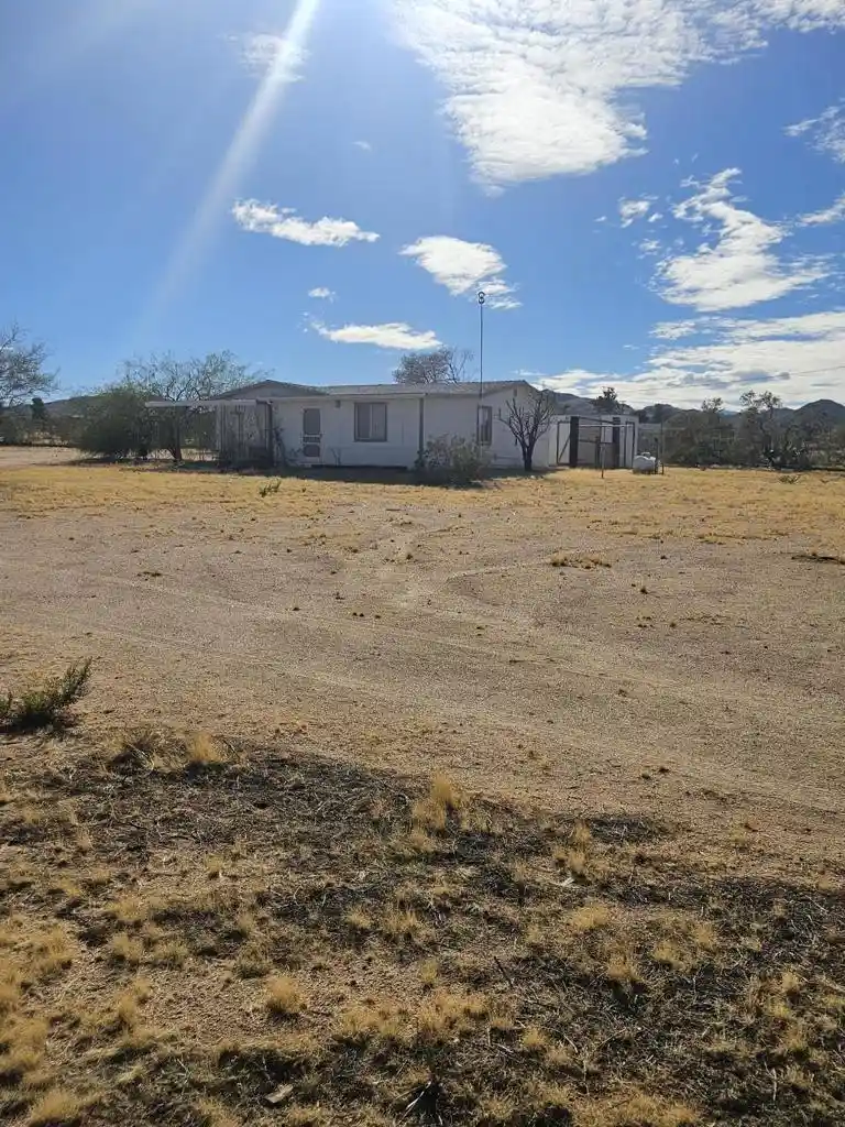Single family home for sale at 56625 Valley View Rd, Landers, CA 92285 | MLS# 219154573PS