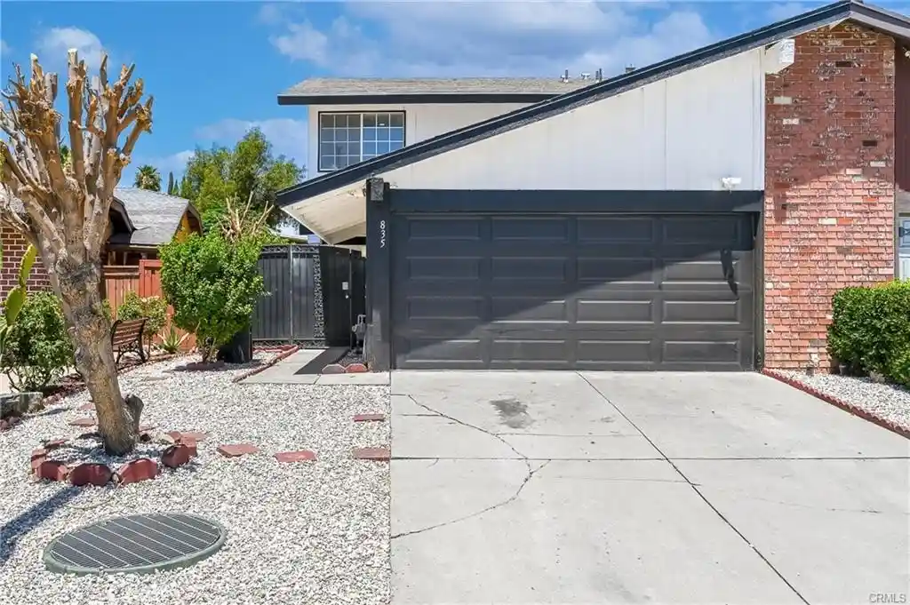 Multi family home for sale at 835 Quail, Lake Elsinore, CA 92530 | MLS# SR26226299