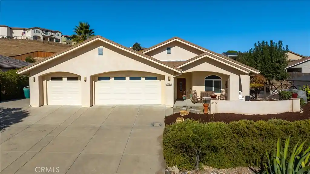 Single family home for sale at 3470 Catalina Pl, Paso Robles, CA 93446 | MLS# NS26212762