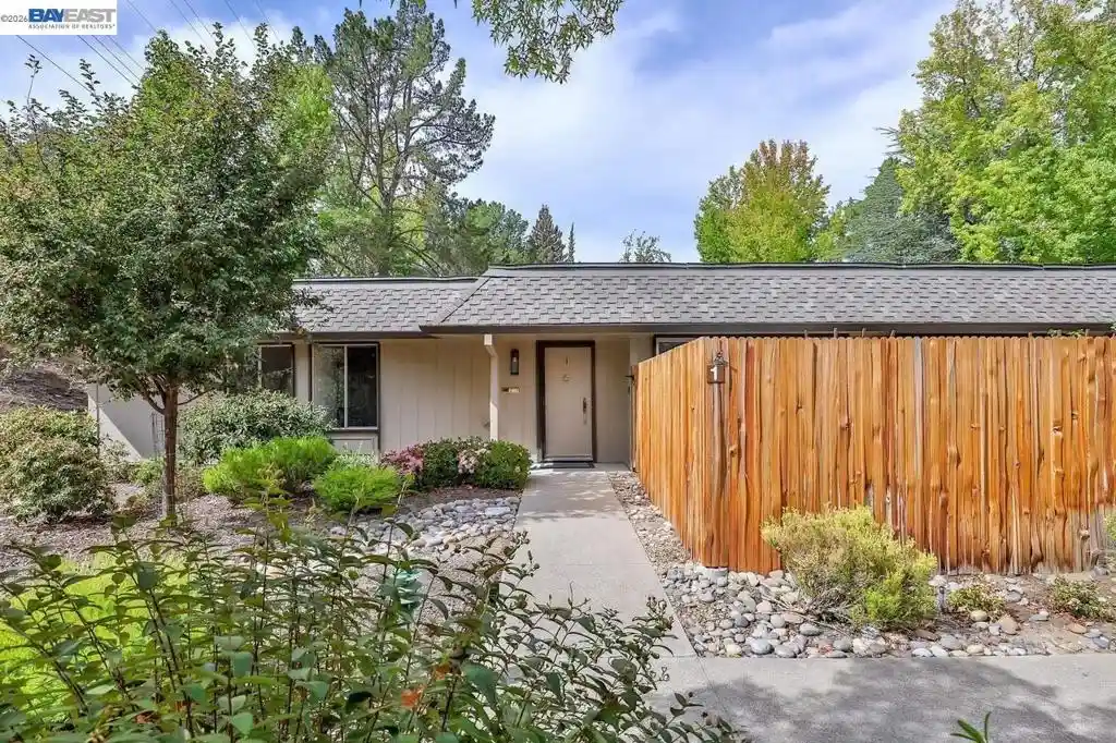 Condo for sale at 1932 Ptarmigan Dr #1, Walnut Creek, CA 94595 | MLS# 41151669