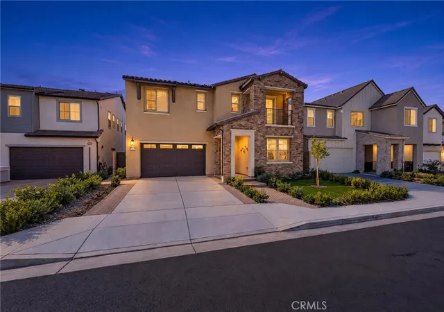Single family home for sale at 21212 Rockview Ter, Chatsworth, CA 91311 | MLS# SR26226454