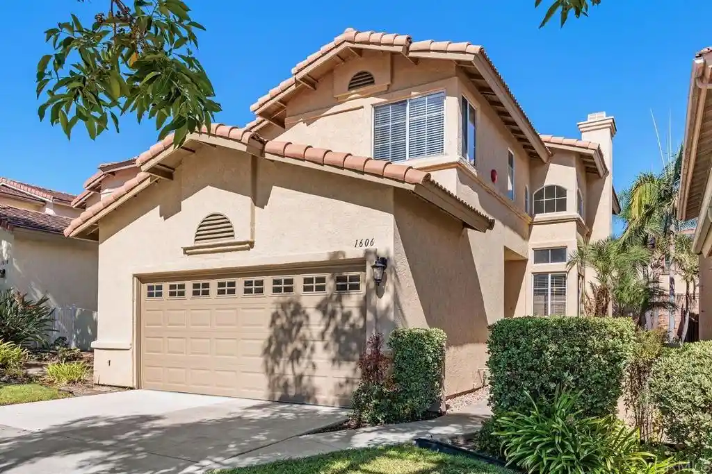 Single family home for sale at 1606 Wesley Way, Vista, CA 92081 | MLS# NDP2609671