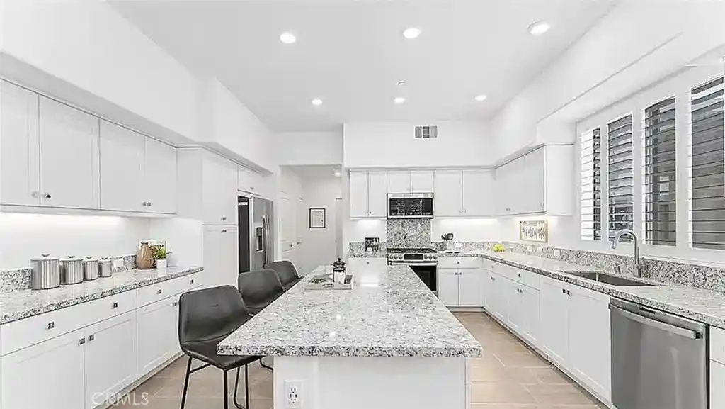 Townhouse for sale at 1867 S Union #65, Anaheim, CA 92805 | MLS# DW26226378