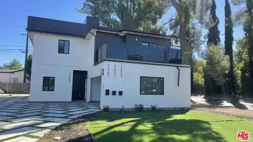 Photo 1 of Single family home for sale at 22960 Ostronic Dr, Woodland Hills, CA 91367 | MLS# 26103073 | Listing updated on 2026-10-27
