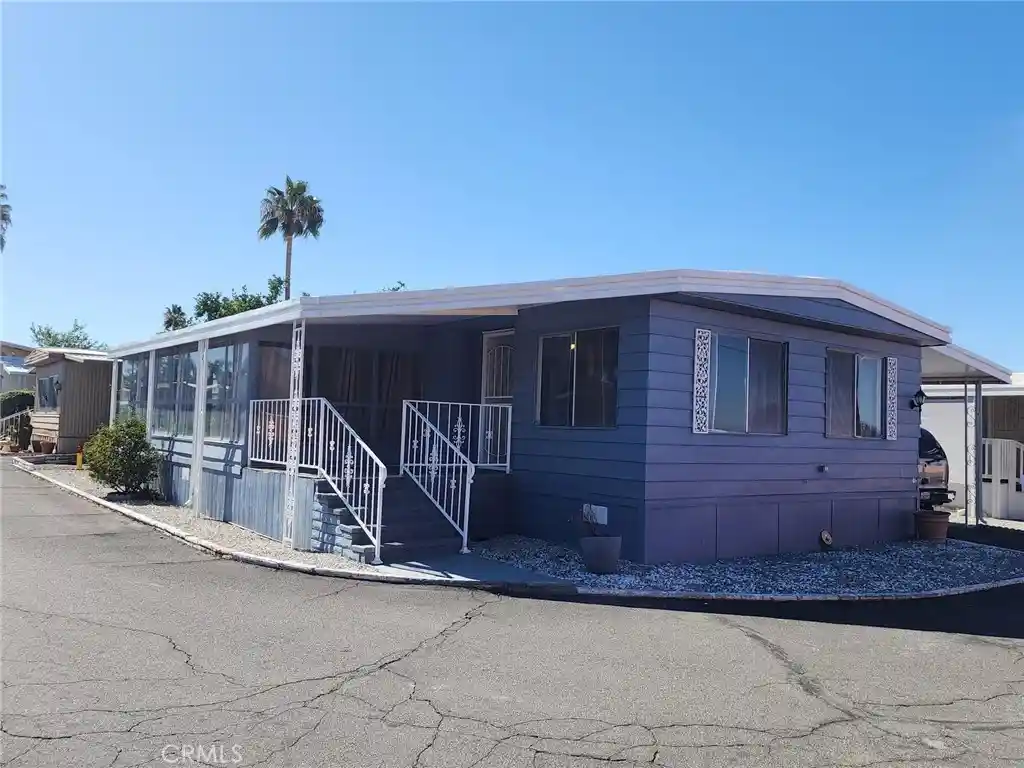 Photo 1 of Manufactured home for sale at 881 N Lake St #290, Hemet, CA 92544 | MLS# SW26226099 | Listing updated on 2026-10-19