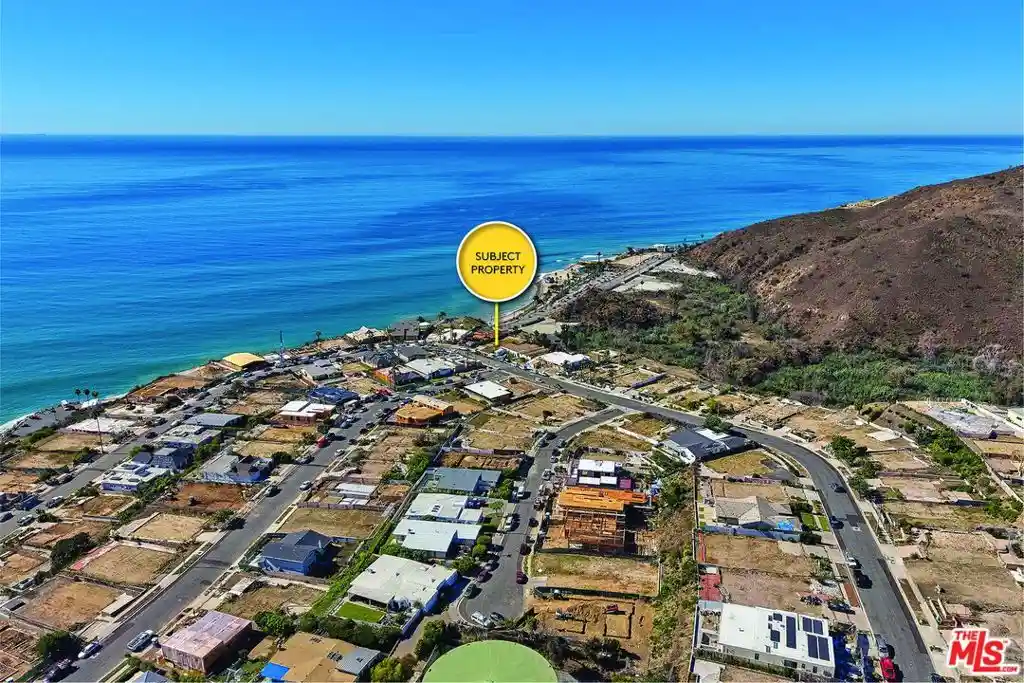 Land for sale at 3913 Malibu Vista Dr, Malibu, CA 90265 | MLS# 26103218